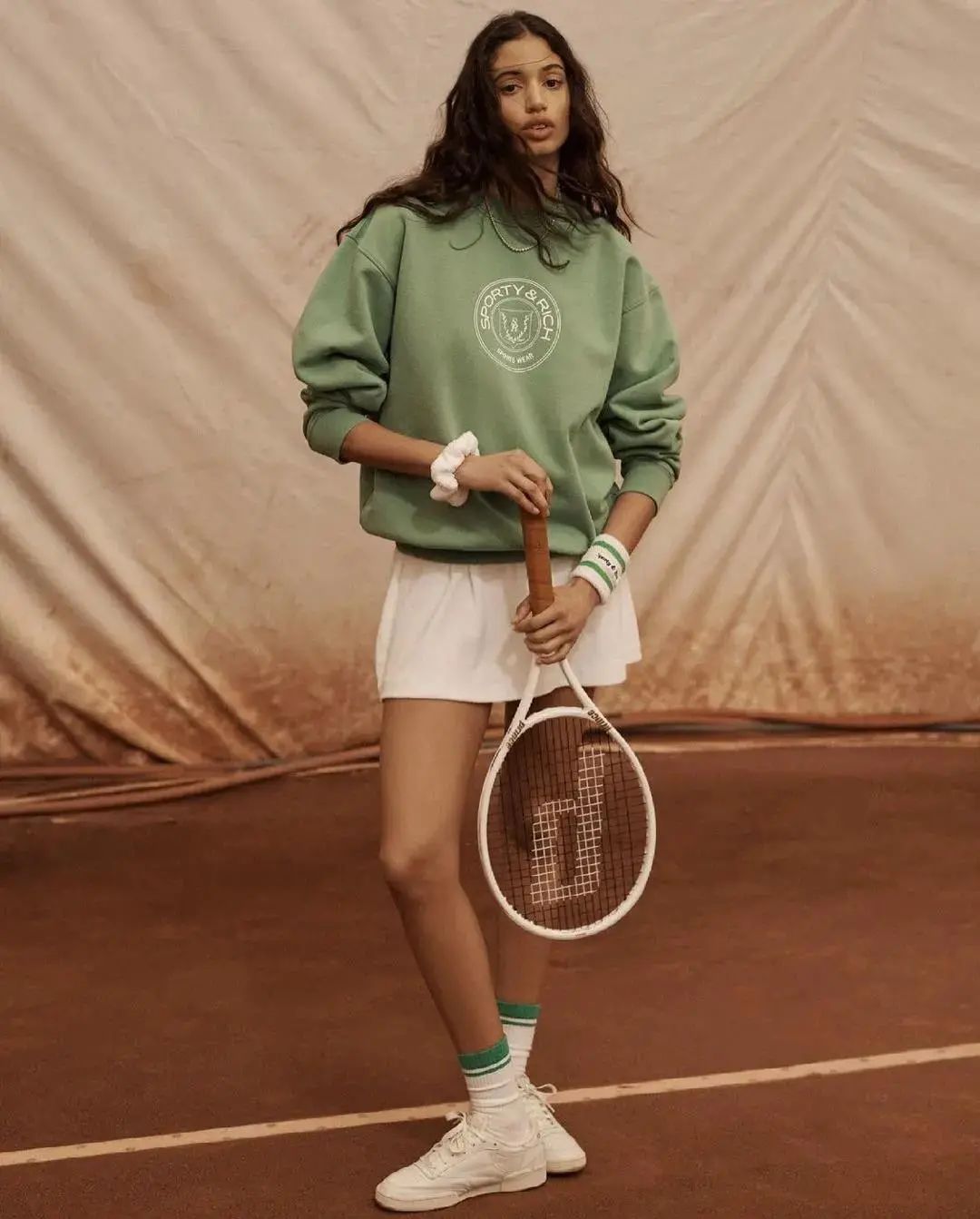 how to style a skort tennis outfit