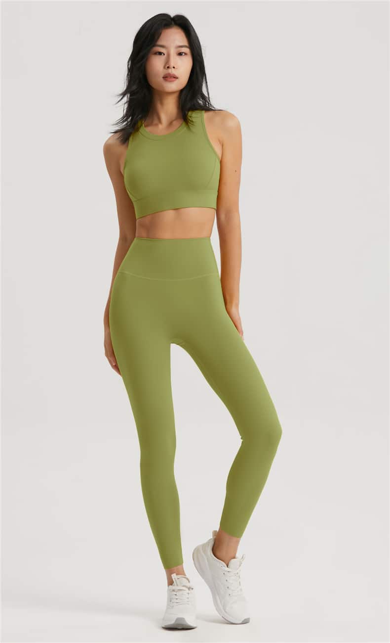 green tight yoga suits