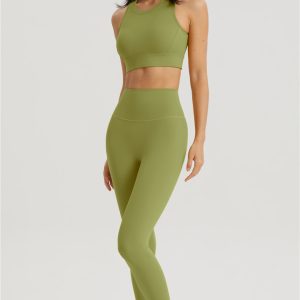 green soft tight yoga suits